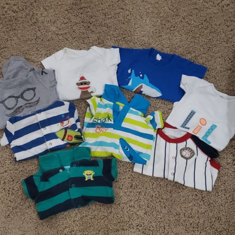 Lot of 6M clothing